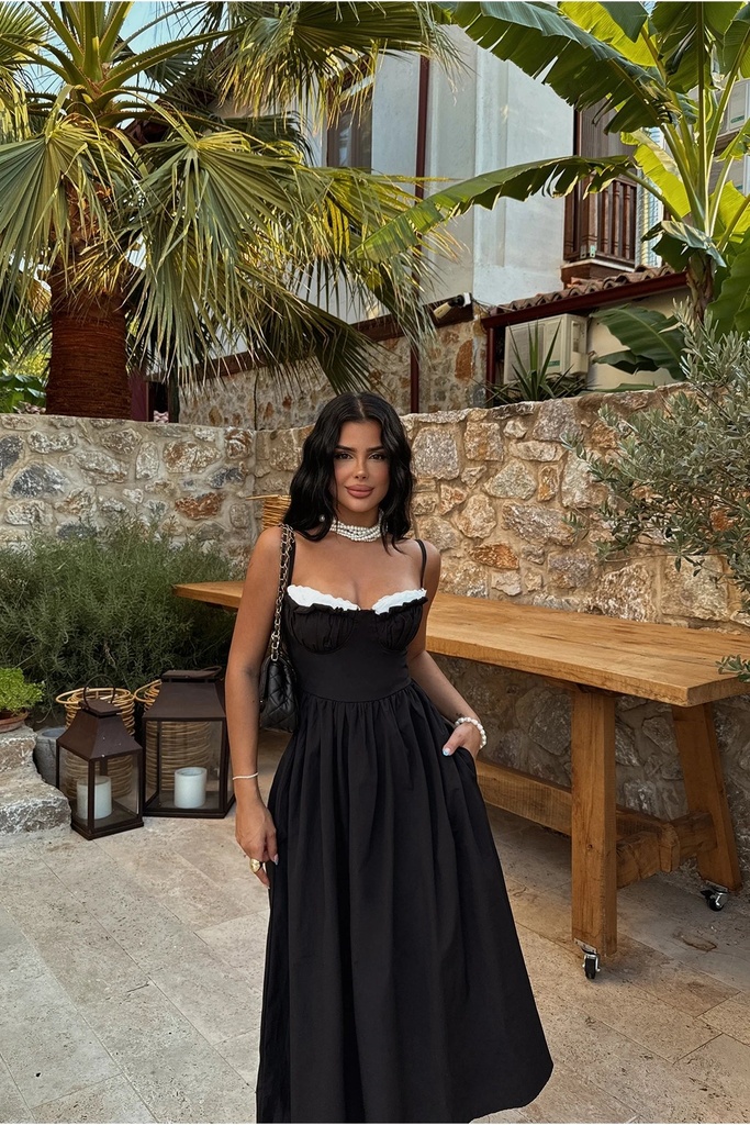 Црн фустан од Мадела миди